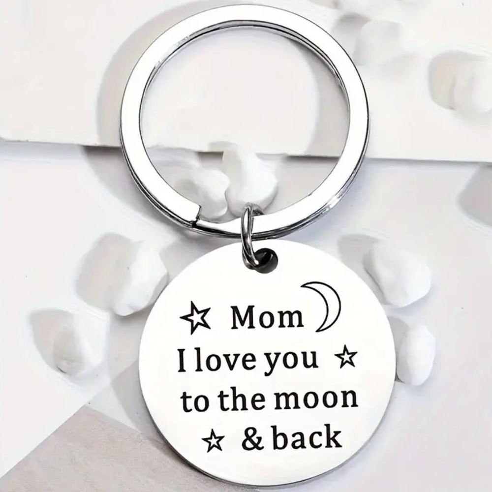 Fashion Engraved Silver Keychain for Mom
